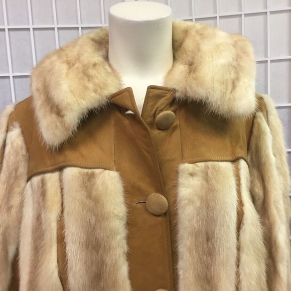 I.R. Fox,Woman, Genuine Fur Jacket,Size M,long sleeve, buttons,Internal lining.! - Picture 4 of 8